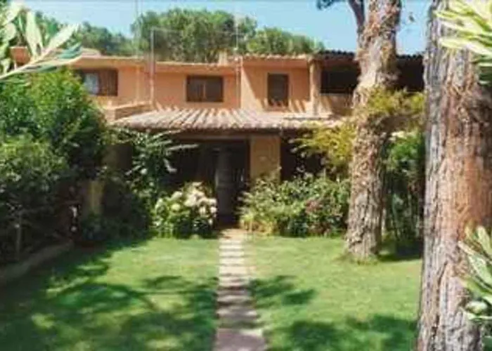 La Pineta Отель